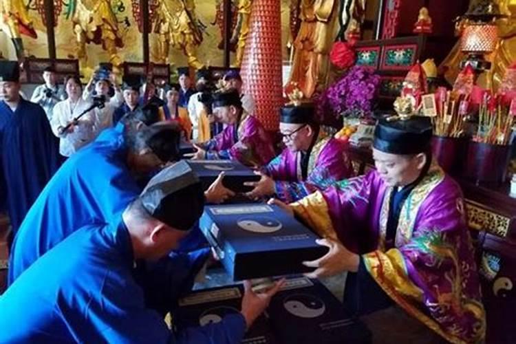 梦见好多蛇是什么预兆周公解梦