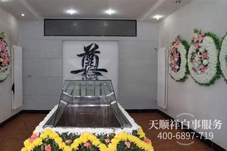 某人在酒店跳搂身亡,酒店有责任吗？