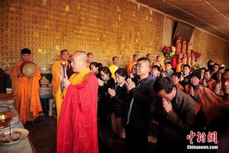 女命十年大运偏财女命十年大运劫财发财？