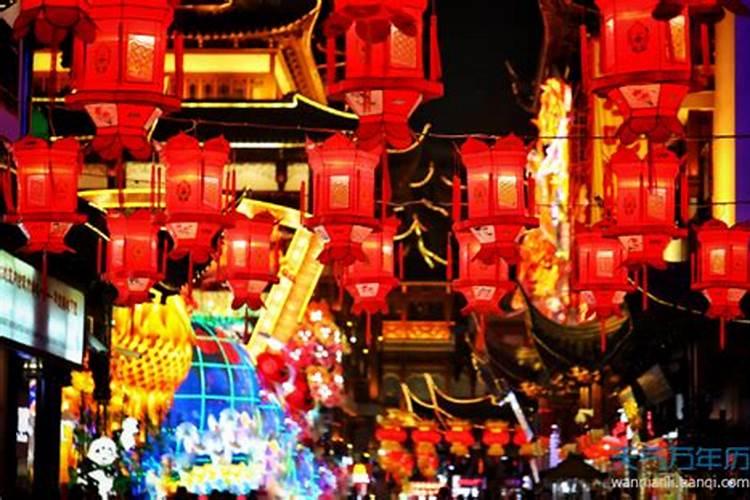 元宵节的灯笼有什么形状的 元宵节花灯的种类