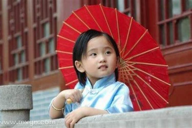 梦见妈妈生了个弟弟 梦见妈妈生了个弟弟是什么意思