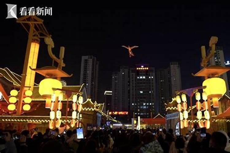 农历七月十五鬼节去庙会合适吗