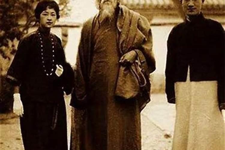 元宵节为什么要闹花灯作文