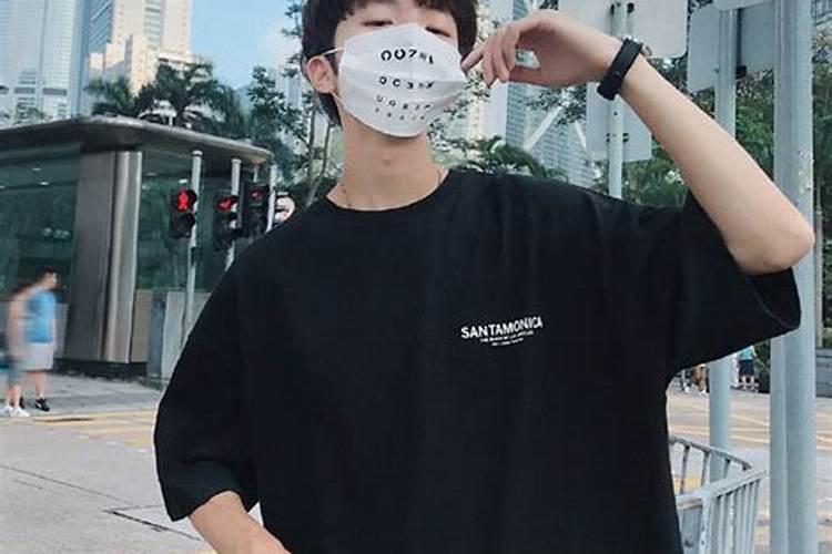 梦见好多男人喜欢自己