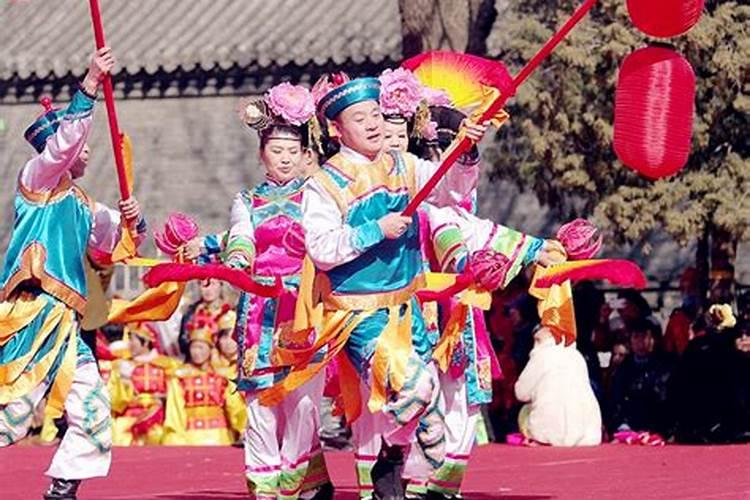 满族的传统节日 习俗讲究有哪些