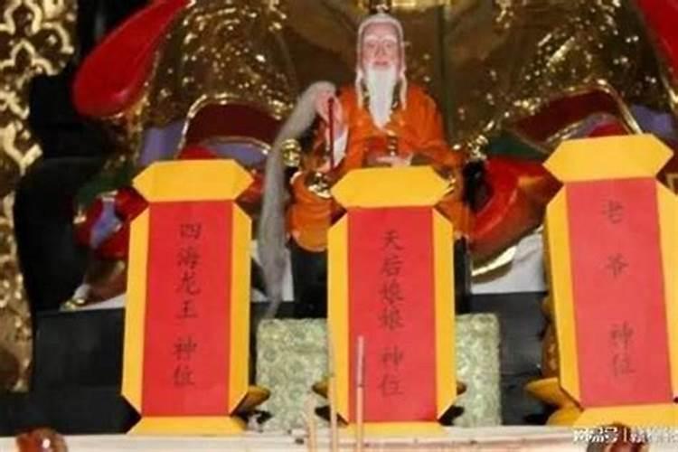 我阳历是1983年4月27日,农历是三月十五,早上七点半出生,问一下我五行...