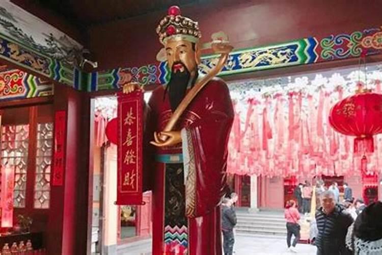 本命年佩戴南红好吗
