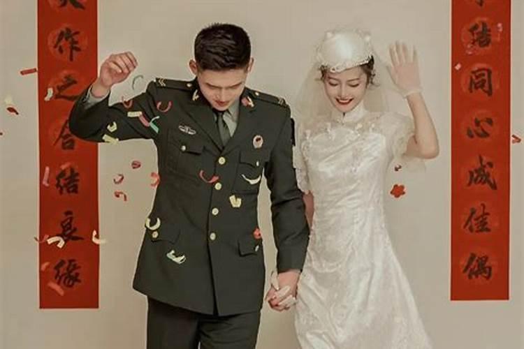 文职军人属于军婚吗