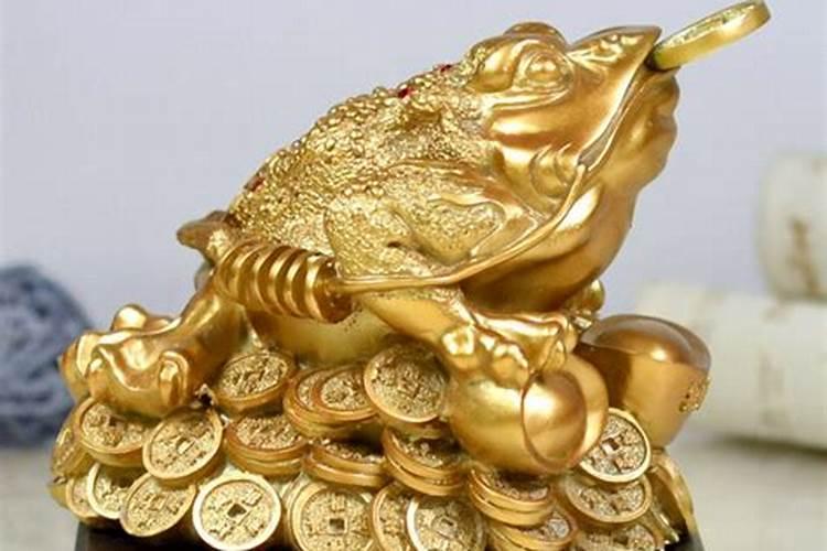 在沈阳看到中元节那天很多人都烧纸,请问烧纸必须先画个圈,然后在那个圈...