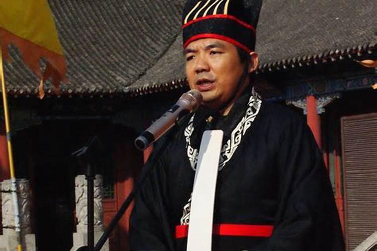 ...农历,公历到底怎么区分的？通常说的初几和几号分别属于什么历？很晕...