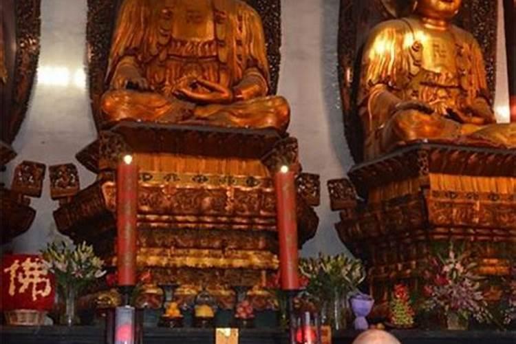 本命年红绳旧了可以换新的吗 本命年戴红绳忌讳些什么