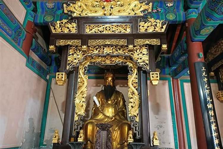 什么是八字纯阴？八字纯阴的女人有什么命理特征？