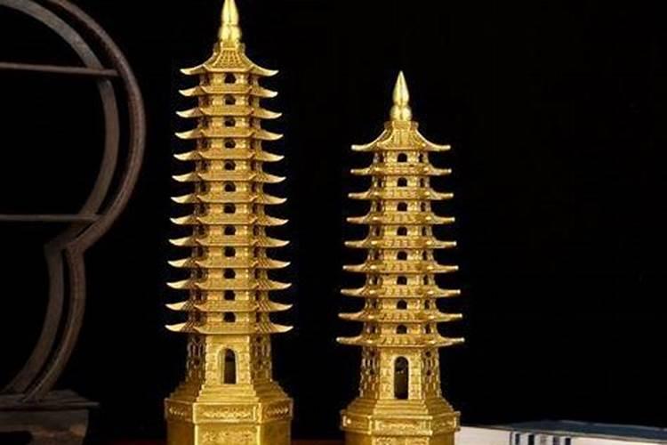 属免人办公桌上摆什么好