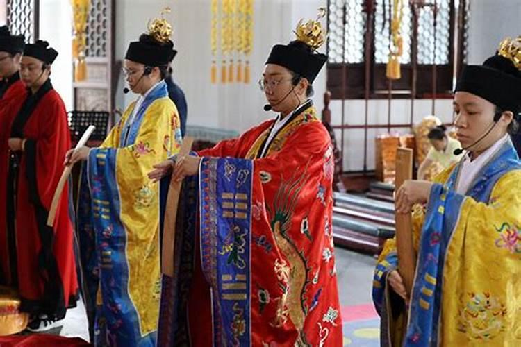 梦见上坟祭祖有什么预兆