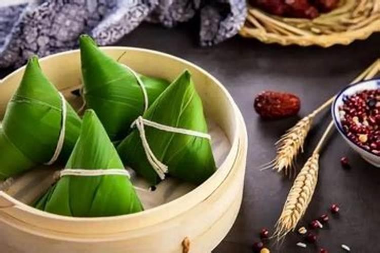 去世时的时辰决定去哪道