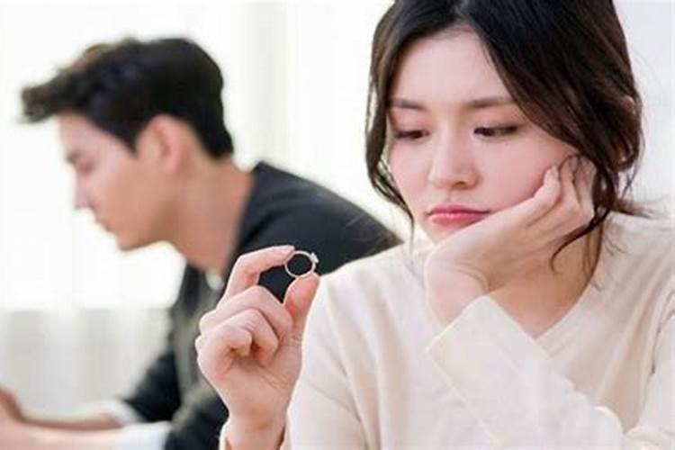 梦见自己当别人的小三