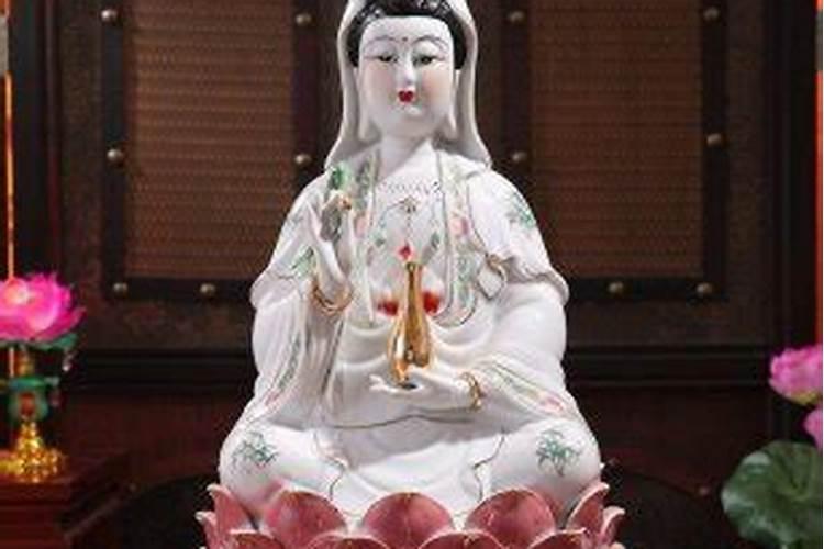 菩萨照顾不了世间所有人所以就化身成了母亲什么意思