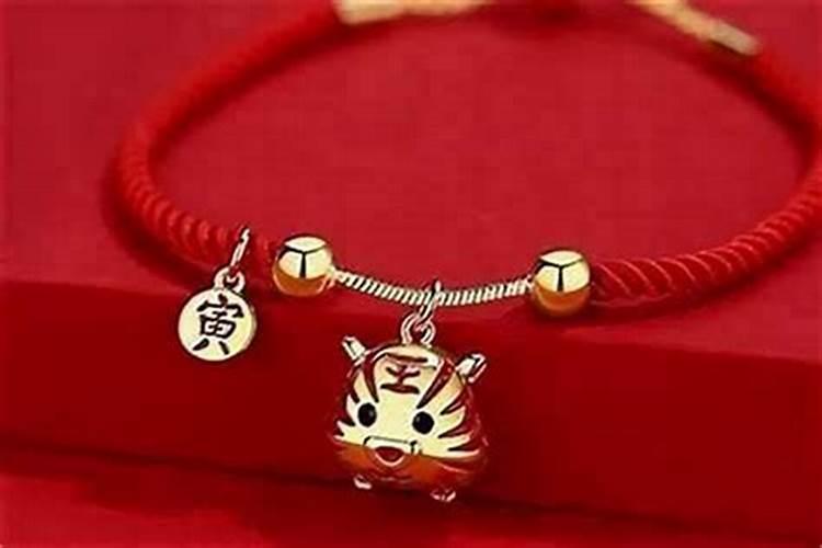 属虎2025年犯太岁怎么化解