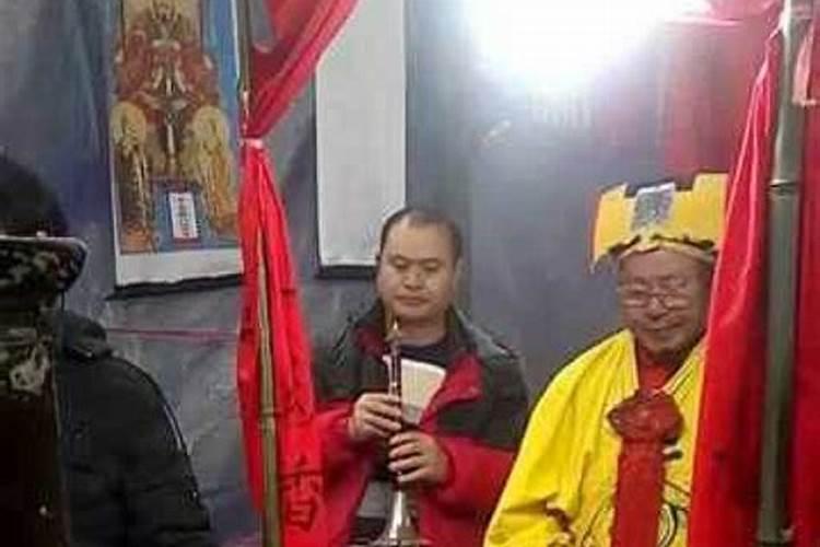 四川一尼姑实名举报某和尚“骚扰恐吓”,本案涉及了哪些法律问题？百度...