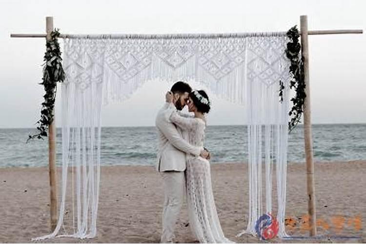 男人梦见离婚的前妻什么征兆