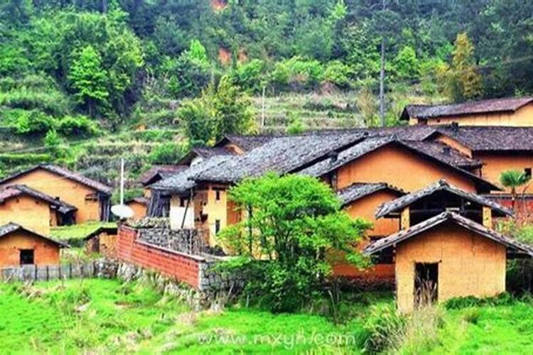 梦见回到小时候住的地方