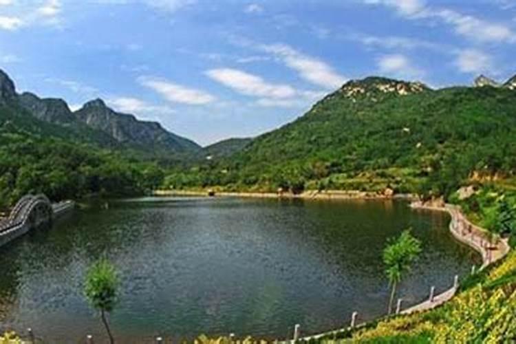 春节期间山东哪些景点免门票,过年临沂旅游景点推荐