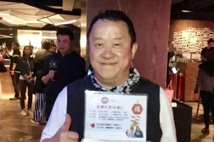 如果女孩12岁过生日那天有事能提前过吗？