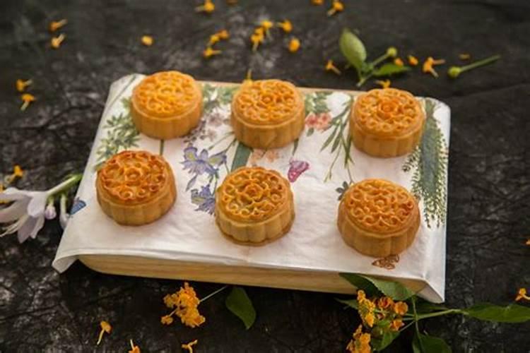 中秋节为什么要吃月饼 中秋吃月饼的由来和传说