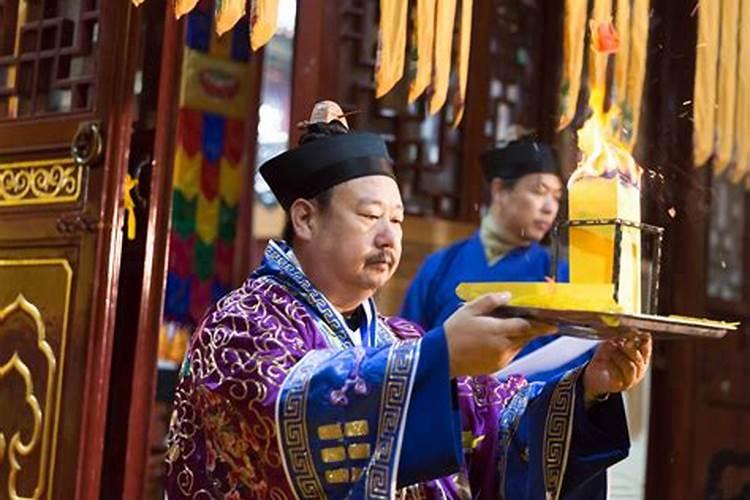 处女座女生和处女座男生是否最配