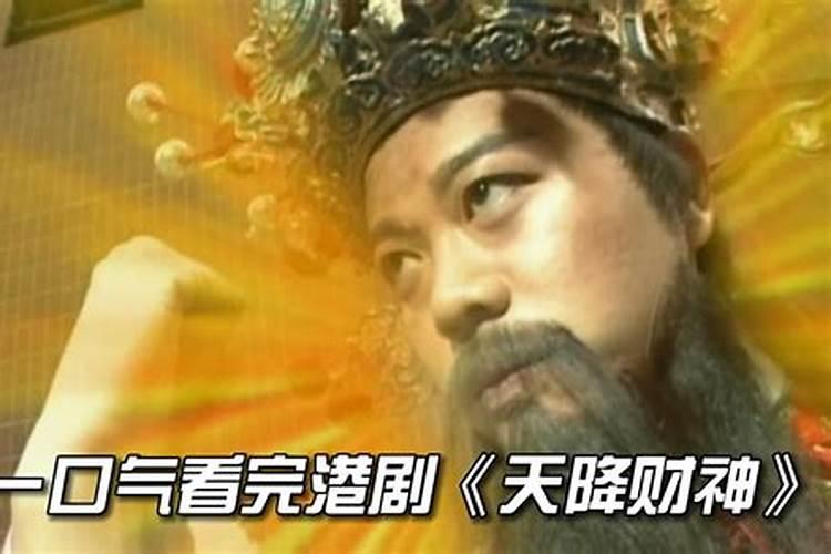 梦见闺蜜和自己喜欢的人暧昧