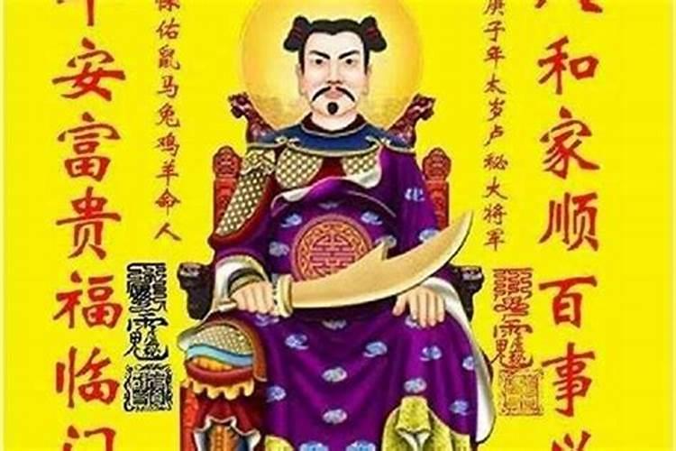 梦见被狗咬着不放什么意思,女人梦见被狗咬住不放