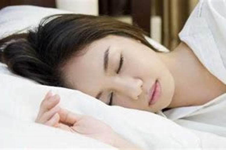 梦见一群陌生人住进我家