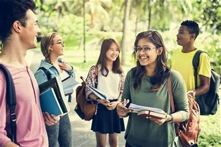 梦见老同学女是什么意思