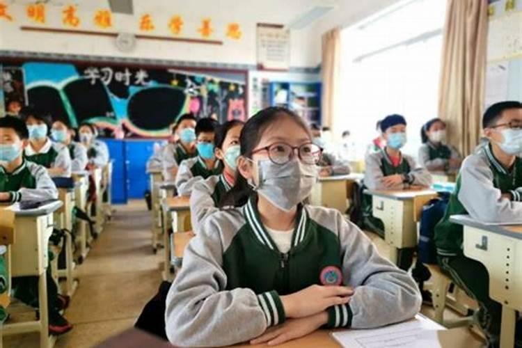 梦见去世爷爷回光返照却又死了的预兆