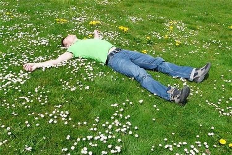 周公解梦梦见前男朋友死了自己却很开心