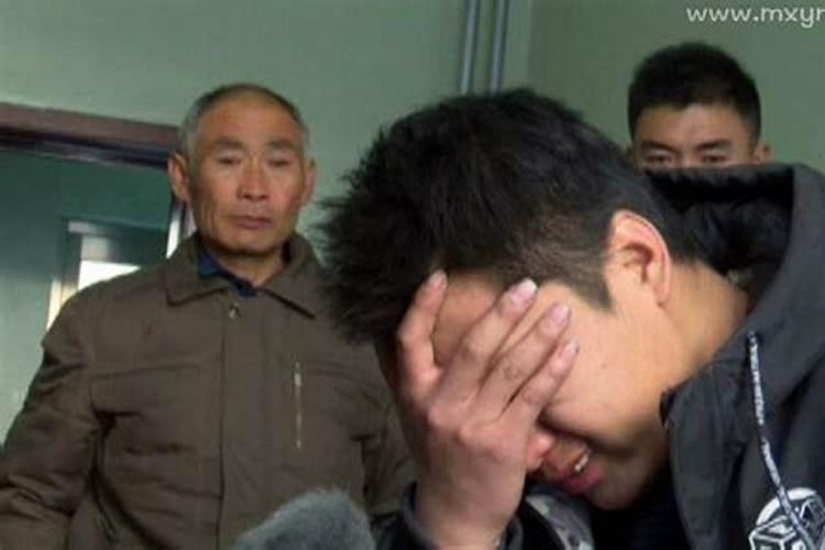 梦见父亲和叔叔打架什么意思