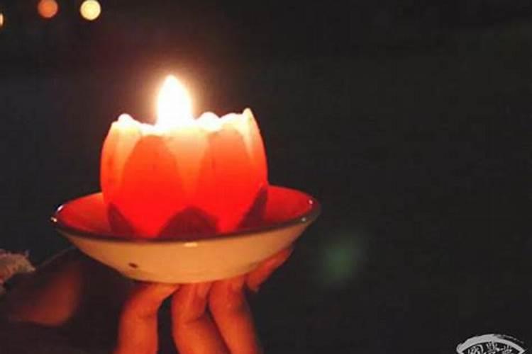 佛前 为故去20多 年的人供灯 可以吗 ？