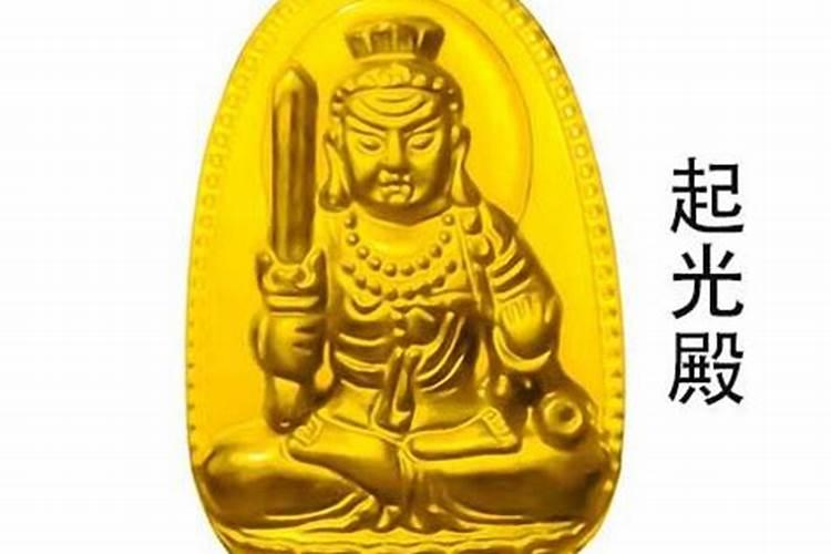 2008年鼠年未时出生的男孩子如何取名？