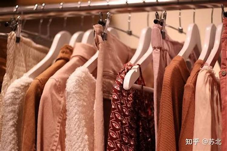 丢衣服有什么忌讳吗扔旧衣服怎样才吉利三年以上的衣服建议扔掉百度...