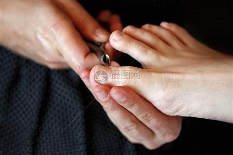 拜佛求子去哪儿... 五台山...普陀山...峨眉山...九华山...