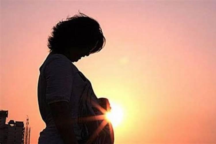 梦见别人怀孕是什么预兆 女性