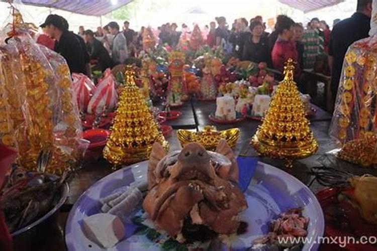 梦见清明祭祖拜墓,扫墓是什么预兆？