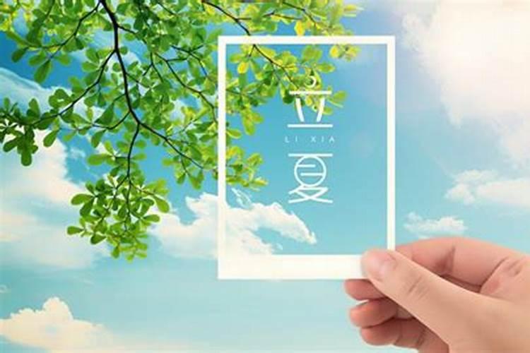 皱纹与风水的关系抬头纹:额头代表早年运气来自
