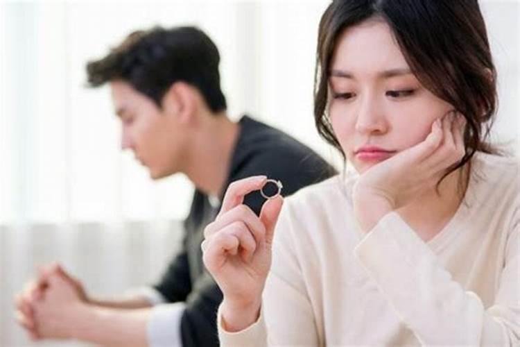 异性间不是真正的夫妻关系,能爱一辈子吗？