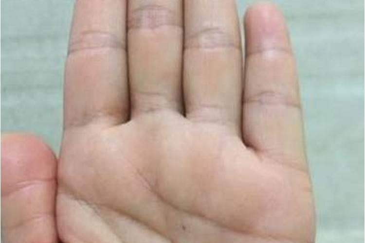 过年前给过世的父母烧纸钱是在哪天,有哪些讲究吗？