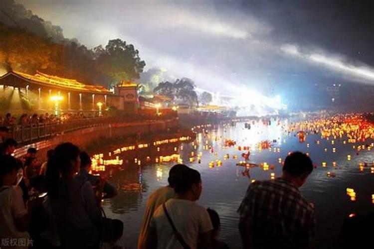 七月十五没有烧纸还能补上吗(祭祀烧纸,因天气原因没烧成,可否第二天...