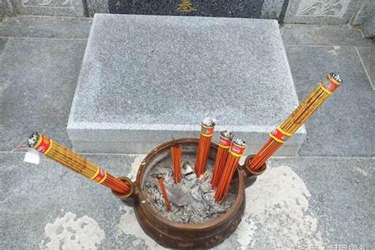 梦见老家房子翻新改造