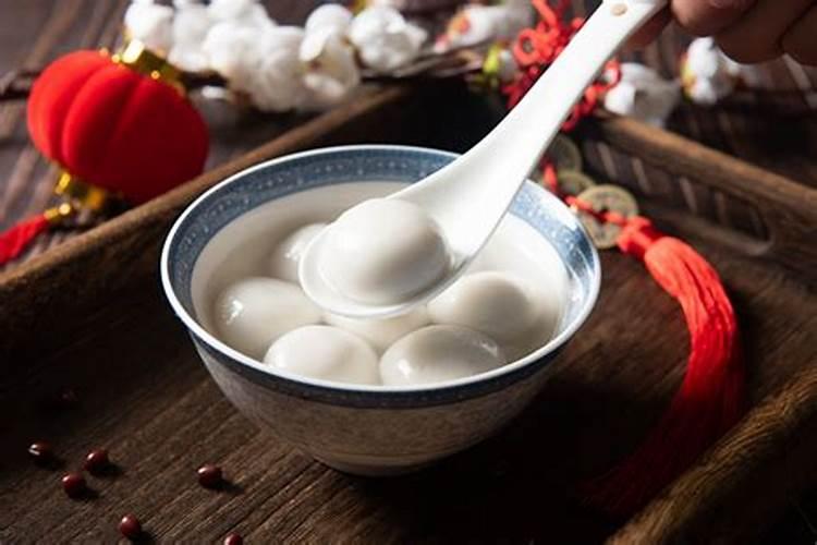 梦见被大水牛追