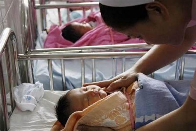 元宵节出生的女孩 姓孙 取什么名字好呢？朋友们帮帮忙…
