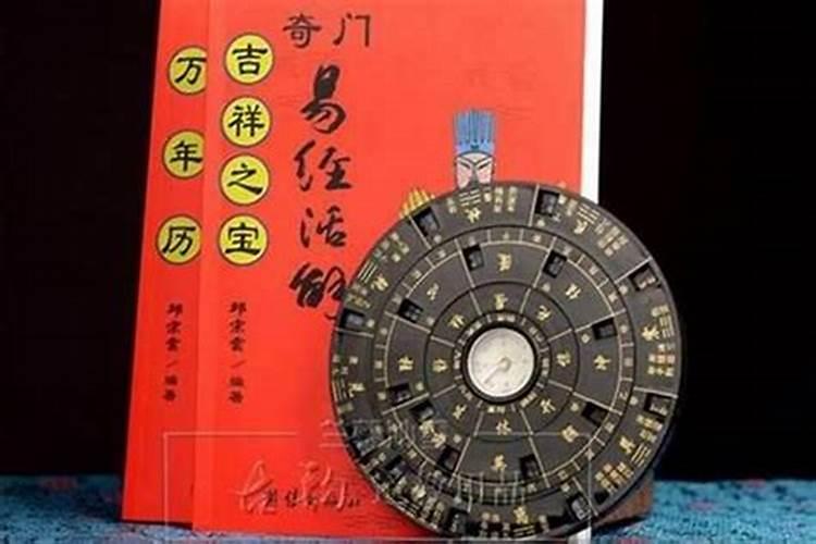 姻缘 请各位大师帮忙算一下我们两个姻缘 男22 周岁 1990年8月13日出生...